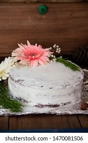 Naked Chocolate Cake Buttercream Stock Photo 1470081500 Shutterstock