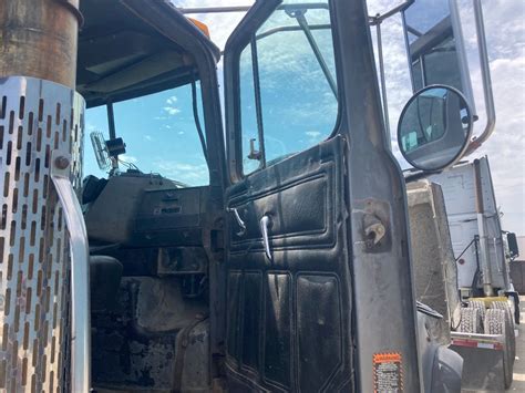 Mack Rd800 Door For Sale