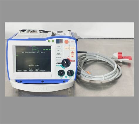 Used ZOLL 30120000001110012 R Series ALS Defibrillator With