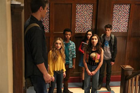 Girl Meets World Review