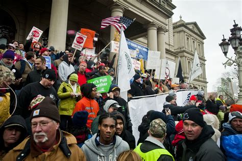 Michigan Unions Gave Democratic Lawmakers 2 4M Last Year See Who