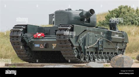 Avre Petard Mortar Mounted On A Churchill Tank This Is Mounted As A