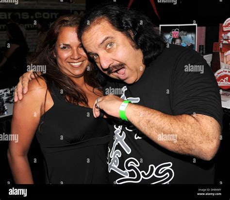 Ron Jeremy Exxxotica Miami Beach 2012 En El Miami Beach Convention