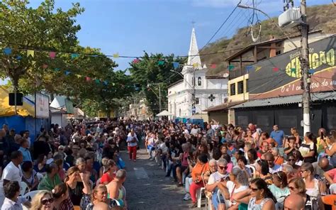 Jurujuba São Pedro é celebrado festa missa e procissão marítima