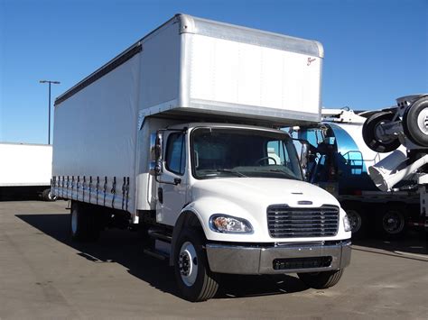 2016 Freightliner Business Class M2 106 Van Trucks Box Trucks For Sale 29 Used Trucks From 45 784