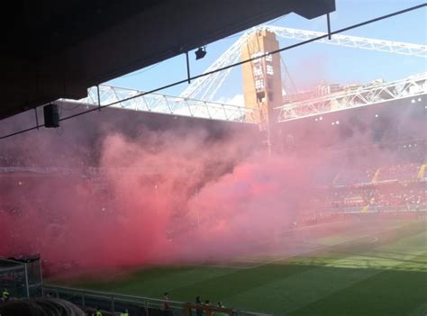 Genoa Mila Euro Di Multa Per Le Intemperanze Dei Tifosi Ma La