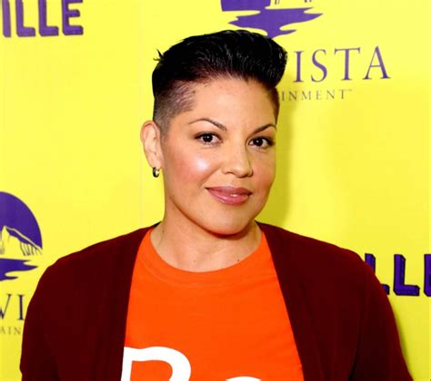 Sara Ramirez Joins Sex In The City Revival As Non Binary Character