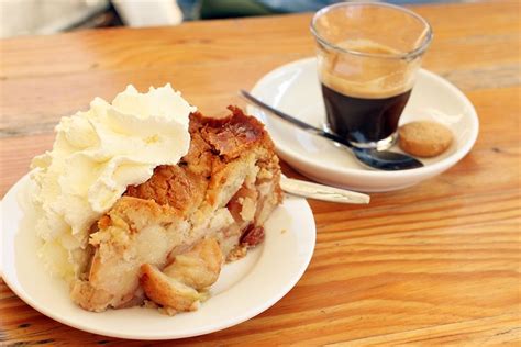 Amsterdam Travel The Best Dutch Apple Pie In Amsterdam Dutch Apple Pie Dutch Apple Apple Pie