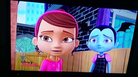 VAMPIRINA:The Sleepover - YouTube