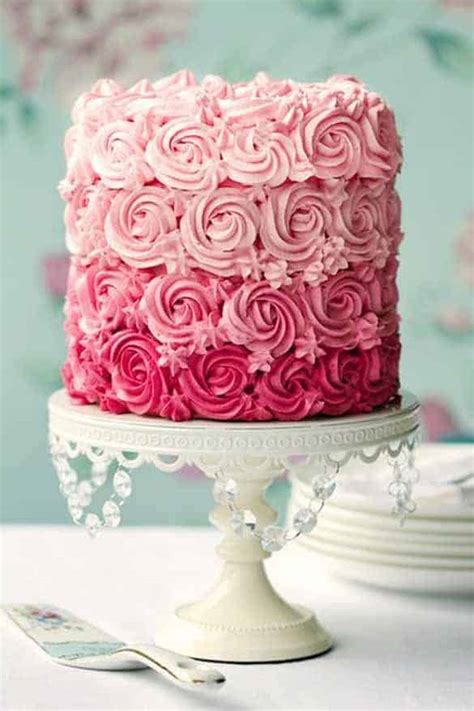 21+ Incredible Cake Recipes and Decorating Ideas!