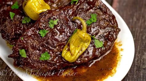 Slow Cooker Beef Blade Steak Recipe | Deporecipe.co