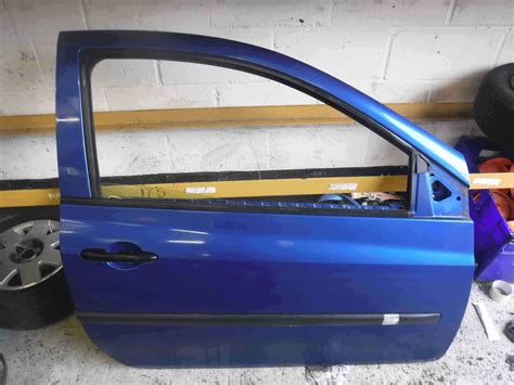 Renault Clio MK3 20052012 Drivers OSF Front Door Blue TERNA 3dr Store