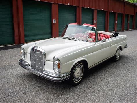 1962 Mercedes-Benz 220SEb Cabriolet - Hagerty Garage and Social