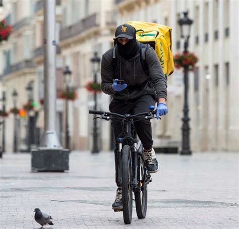 ¿cómo Ser Glover Requisitos Para Trabajar En Glovo España