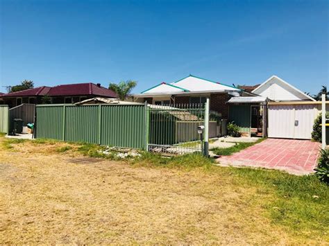 117 Saywell Road Macquarie Fields NSW 2564 Realestate Au