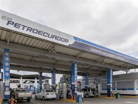 La Gasolina S Per Alcanz Un Precio R Cord En Ecuador