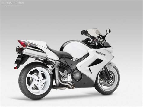 2010 Honda VFR800 Interceptor ABS Moto ZombDrive