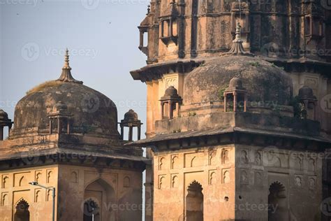 Beautiful view of Orchha Palace Fort, Raja Mahal and chaturbhuj temple from jahangir mahal ...