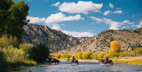 Dude & Guest Ranch Vacations - The Dude Ranchers Association