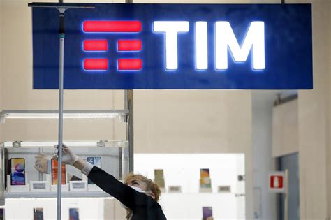 Tim Problemi Sulla Rete Segnalazioni Da Tutta Italia LaPresse