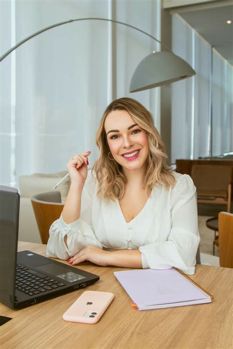 Mulher Empreendedora Business Photoshoot Business Portrait