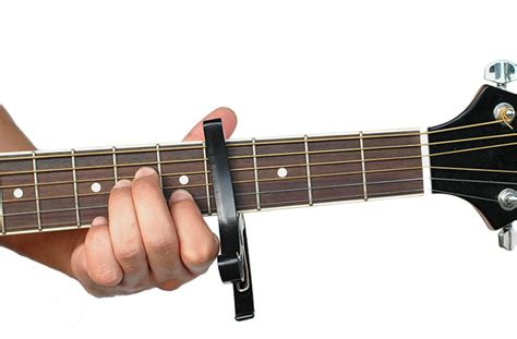 How To Use A Guitar Capo Guitarplayerbox