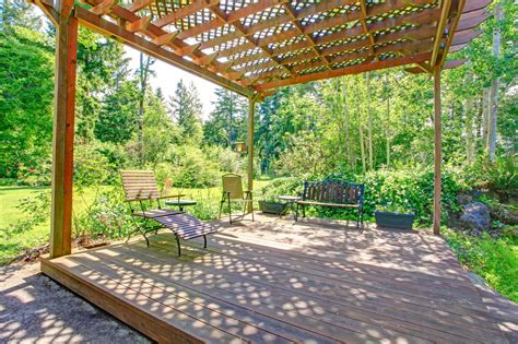 How Tall Should A Pergola Be A Design Guide Diamond Decks