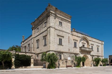 Fortezze E Castelli Di Puglia Il Castello Di Casamassella