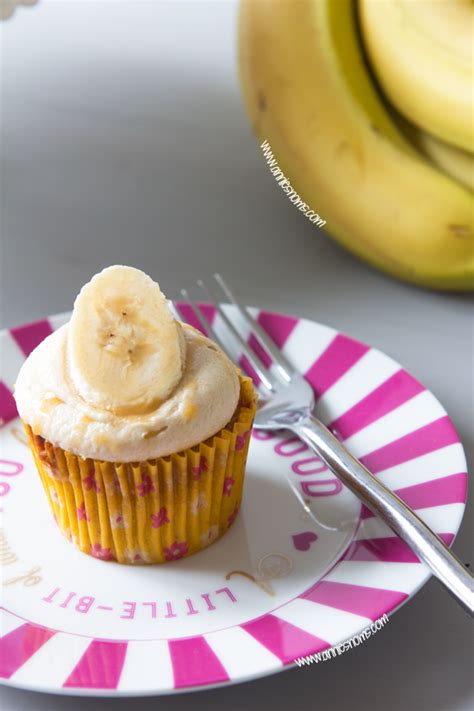 Banana Caramel Cupcakes