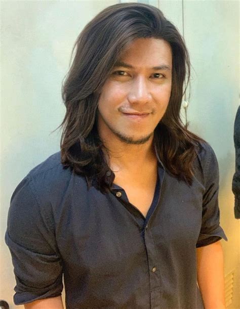 30 Long Hairstyles For Asian Men For A Bold And Confident Style Hood Mwr