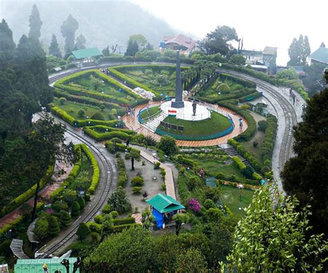 Batasia Loop, Darjeeling - History, Memorial, How to visit