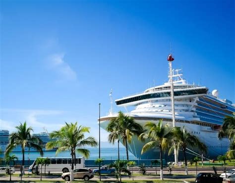 Puerto Vallarta recibe 350 mil cruceristas 40 más que el 2019