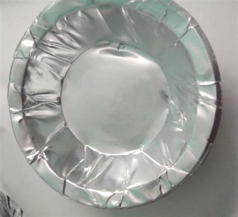 Lightweight Recyclable Eco Friendly Sliver Round Disposable Silver