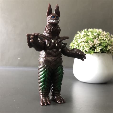 Jual Mainan Ultraman Kaiju Ultra Monster Murah Action Figure Kaiju