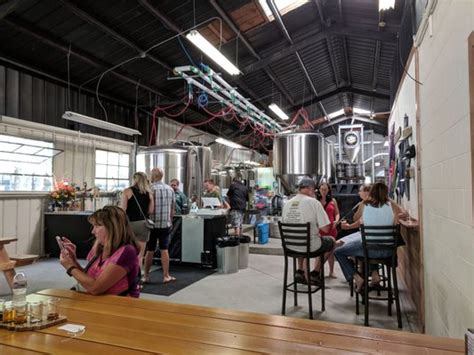 GRASS VALLEY BREWING COMPANY - 50 Photos & 62 Reviews - Breweries - 141 ...