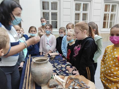 Warsztaty Archeologiczne Szko A Podstawowa Nr Im Janusza Korczaka