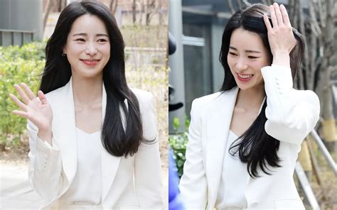 'The Glory's Lim Ji Yeon Shines in All-White Ensemble While Heading to JTBC's 'News Room' Set ...