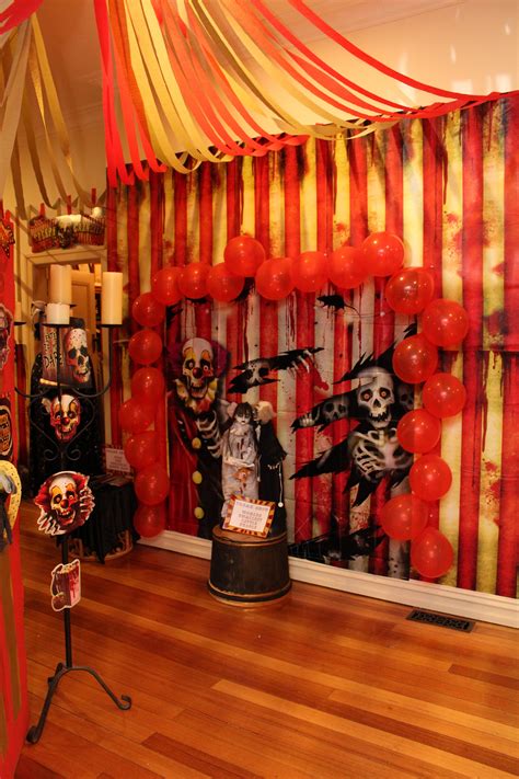 Creepy Carnival Theme Decorations | Shelly Lighting