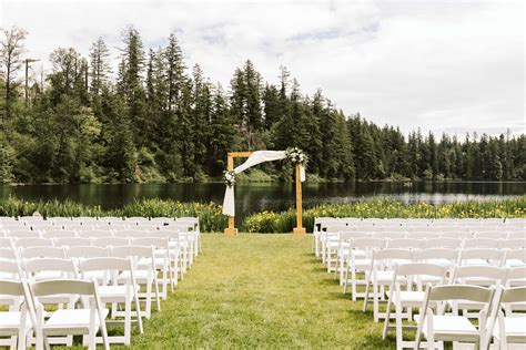 Madi + Garrett | Lake Wilderness Lodge Wedding | Maple Valley, WA ...