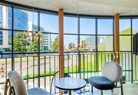 B&B HOTEL Nice Aéroport Arenas, 3-star hotel with parking