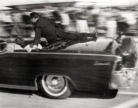 39 Rarely Seen Kennedy Assassination Photos That Capture The Tragedy Of Jfk S Last Day