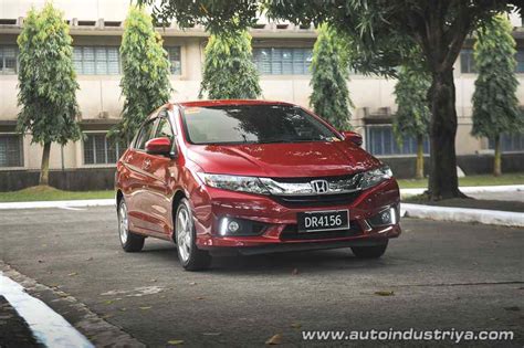 2016 Honda City Limited Edition Car Reviews