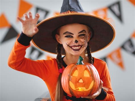 7 Ideas De Negocios Por Halloween EmprendedoresTV