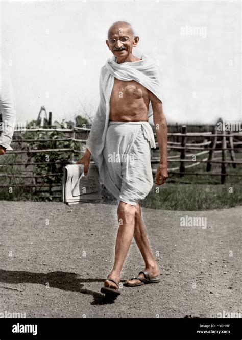 Mahatma Gandhi walking , 1940s , Satyagraha Ashram, Ahmedabad, Gujarat, India, Asia, 1945 Stock ...