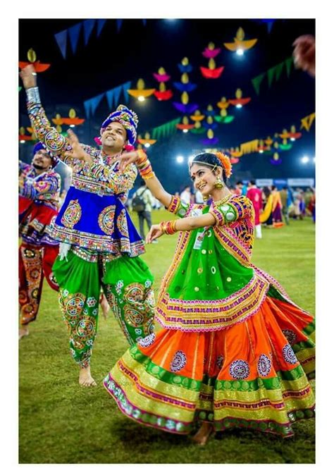 Colors Of Gujarat (India) 😘🌼 Celebrateing Navratri Festival 🇮🇳 ...