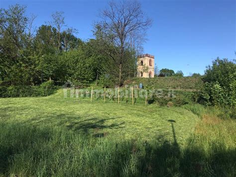 Terreno edificabile via Giosuè Carducci Mornago rif 98773250