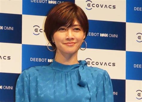 レベル違い 内田有紀48歳、完璧ショートボブでtv 髪色もキレイ 芸能界最強に騒然「48歳ウソだろ」「凄いな」「可愛すぎ震える」デイリー