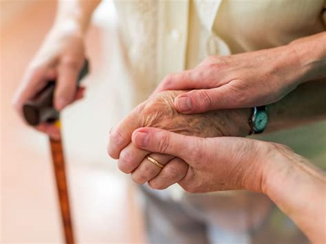 La Téléassistance pour les Seniors Comprendre son Importance et Agir