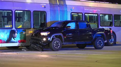 Lapd Undercover Vice Unit And Metro Bus Collision In Los Angeles Usa