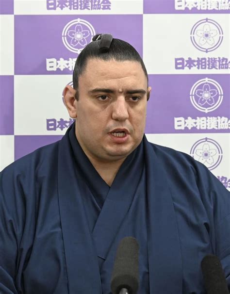 元関脇妙義龍「悔いはない」 引退会見、元碧山は涙 拡大写真｜infoseekニュース